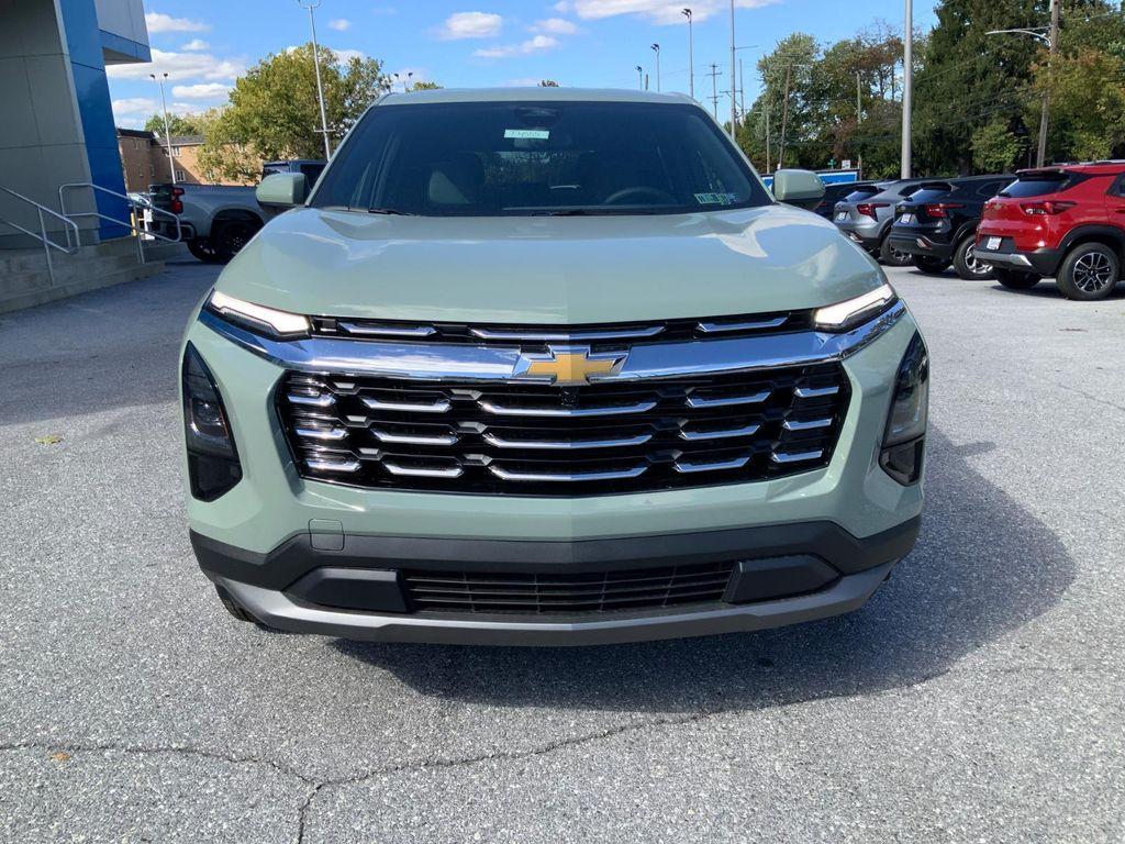new 2026 Chevrolet Equinox car, priced at $32,768
