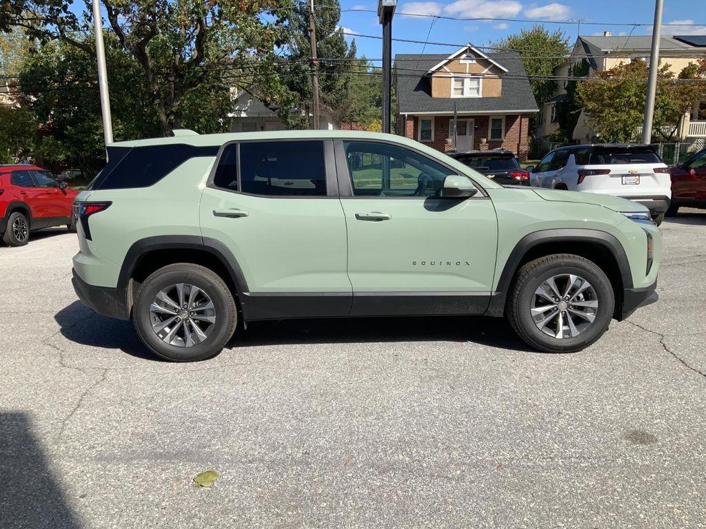 new 2026 Chevrolet Equinox car, priced at $32,768