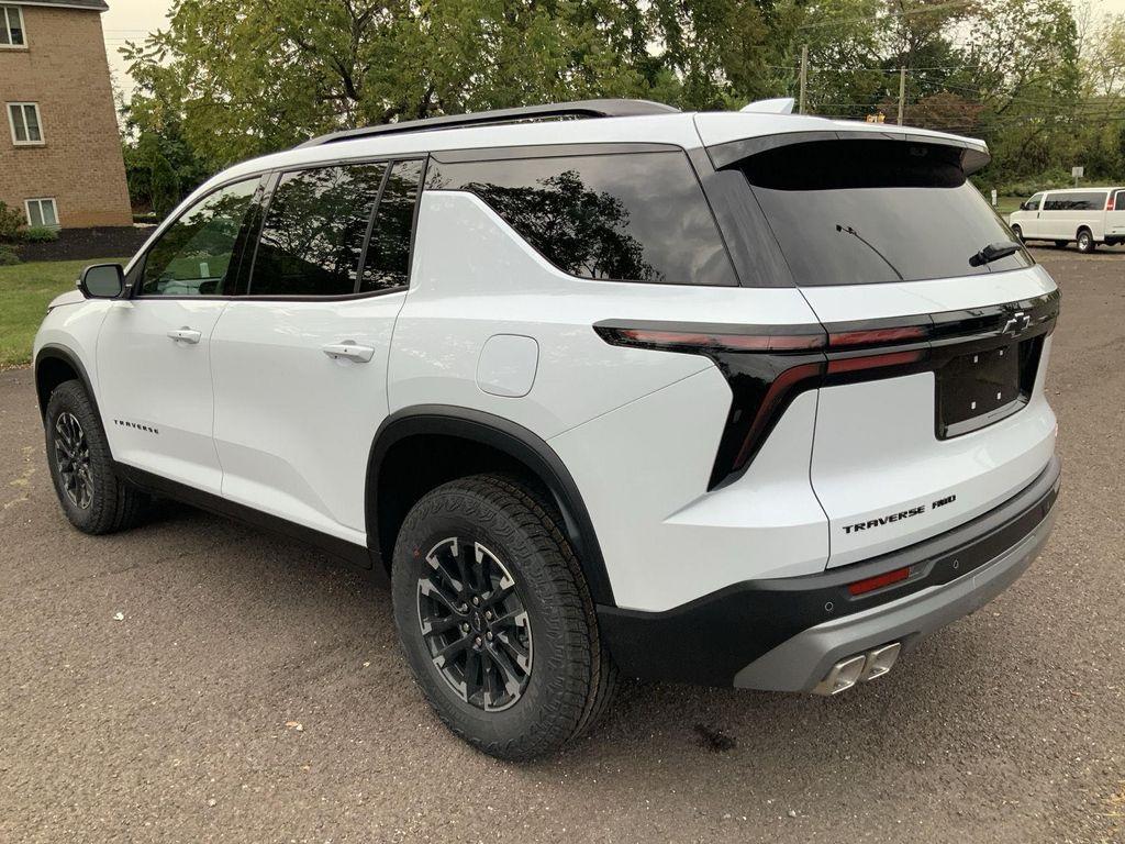 new 2026 Chevrolet Traverse car, priced at $52,564