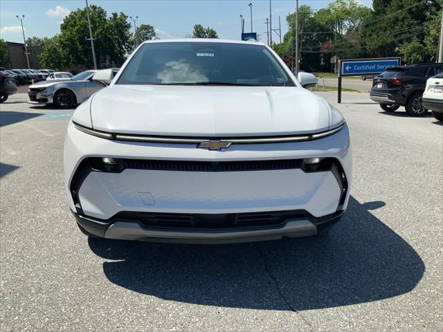new 2025 Chevrolet Equinox EV car, priced at $39,340