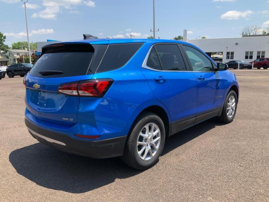 new 2024 Chevrolet Equinox car, priced at $31,860