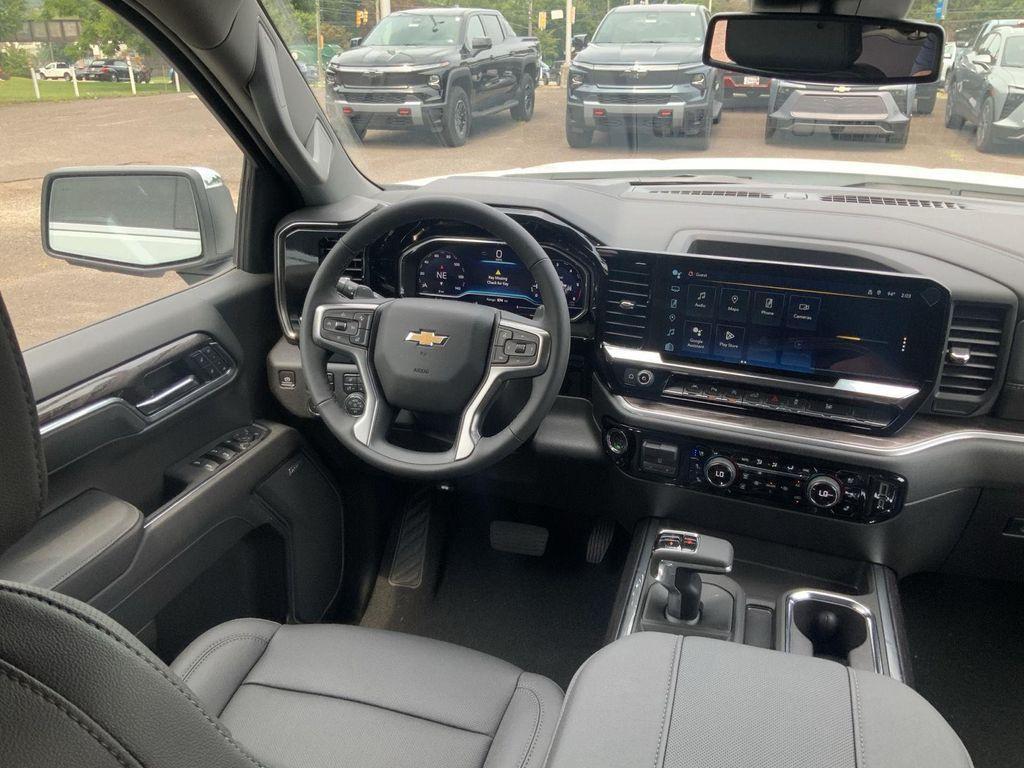 new 2025 Chevrolet Silverado 1500 car, priced at $59,561