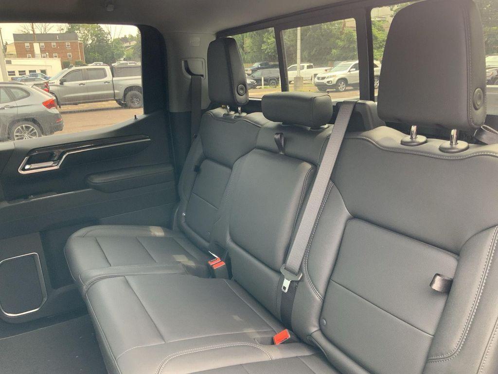 new 2025 Chevrolet Silverado 1500 car, priced at $59,561