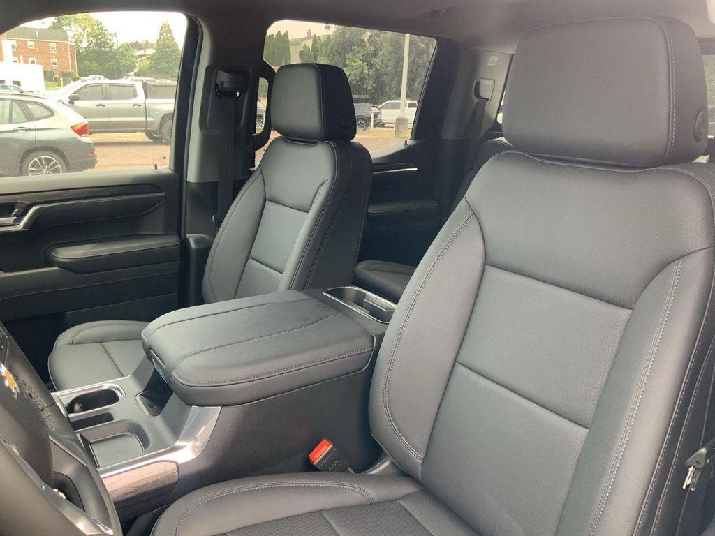 new 2025 Chevrolet Silverado 1500 car, priced at $59,561