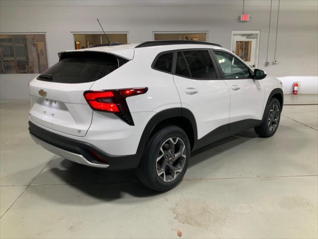 new 2025 Chevrolet Trax car, priced at $24,850