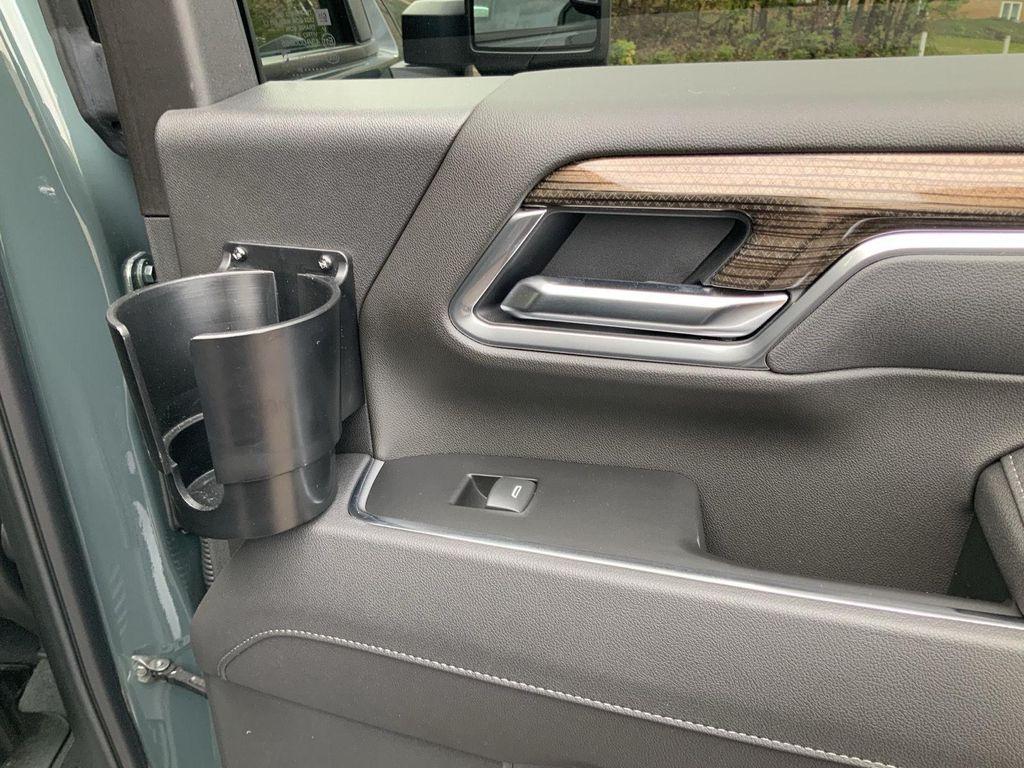 used 2025 Chevrolet Silverado 2500 car, priced at $71,995