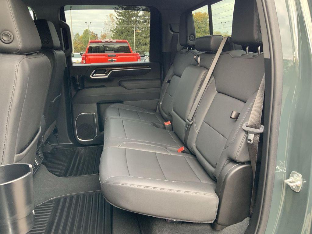 used 2025 Chevrolet Silverado 2500 car, priced at $71,995