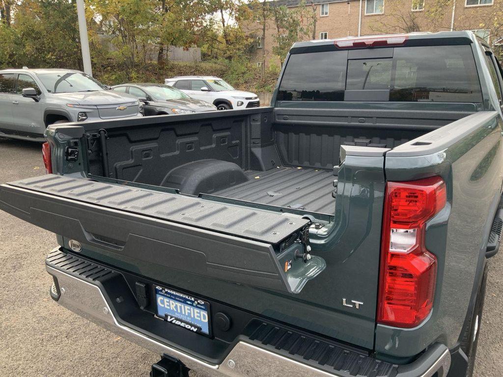 used 2025 Chevrolet Silverado 2500 car, priced at $71,995