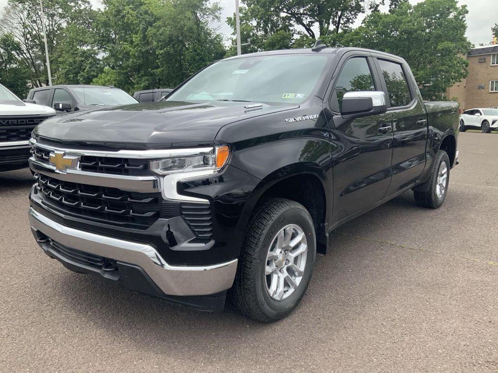 new 2025 Chevrolet Silverado 1500 car, priced at $46,257