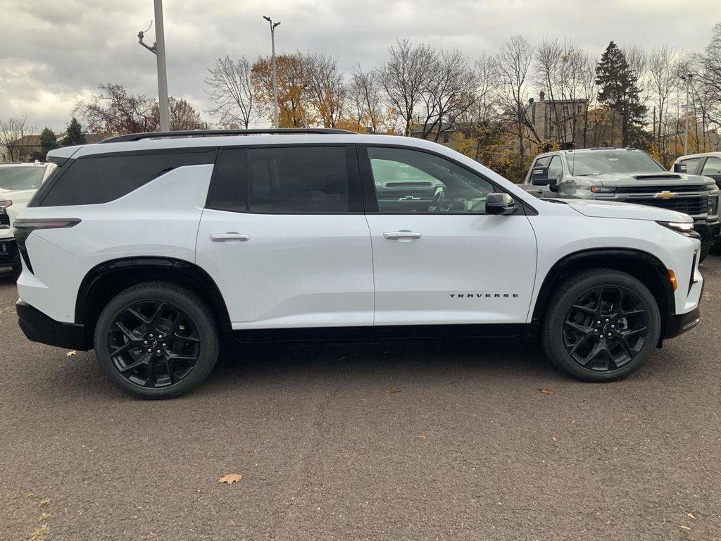 new 2026 Chevrolet Traverse car, priced at $61,339