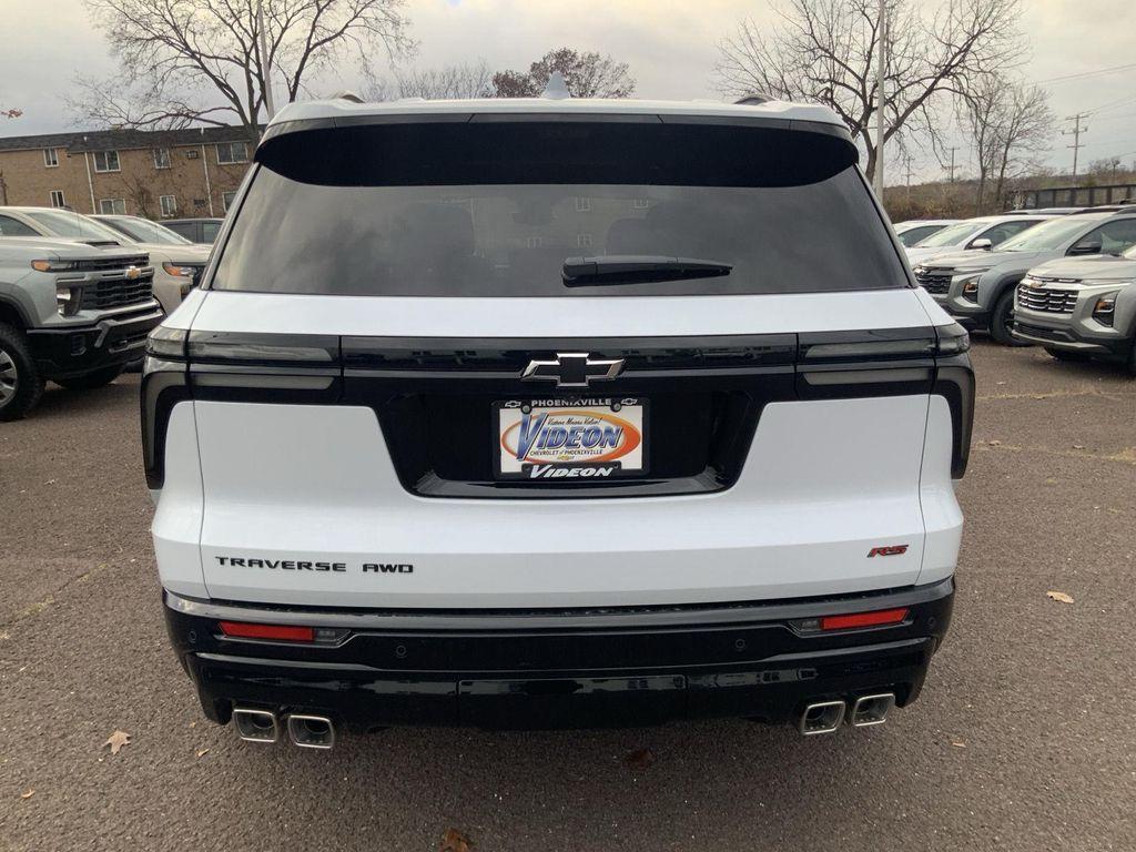 new 2026 Chevrolet Traverse car, priced at $61,339
