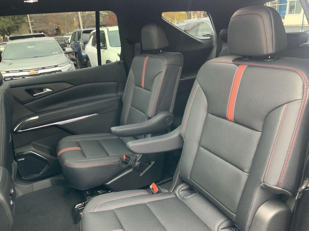 new 2026 Chevrolet Traverse car, priced at $61,339