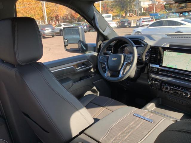 new 2025 Chevrolet Silverado 3500 car, priced at $90,195