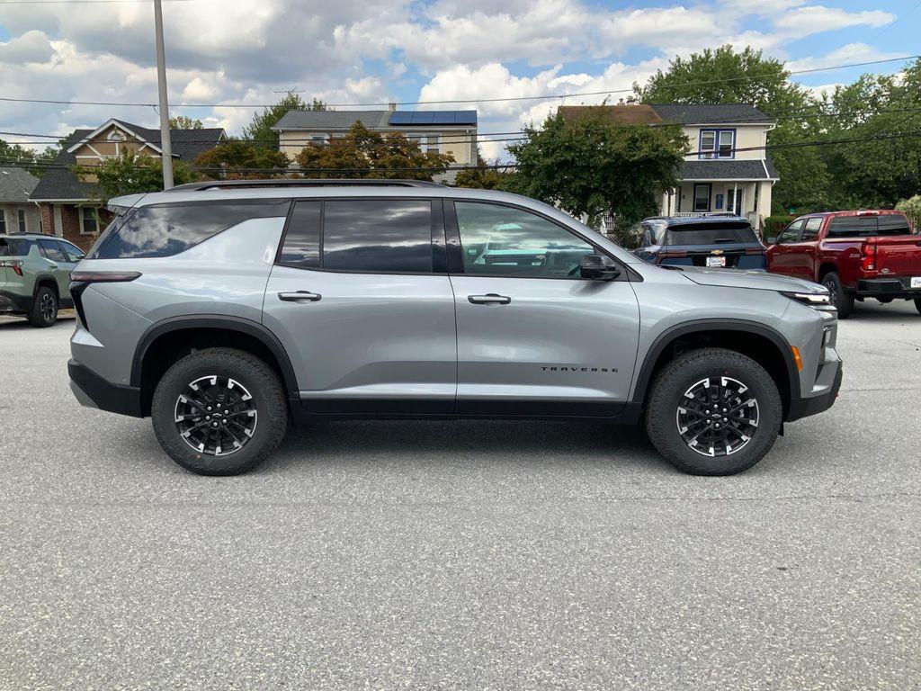 new 2026 Chevrolet Traverse car, priced at $55,955