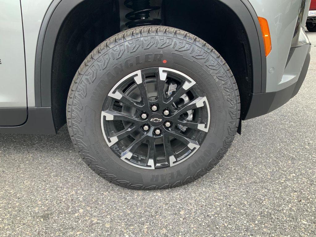 new 2026 Chevrolet Traverse car, priced at $55,955