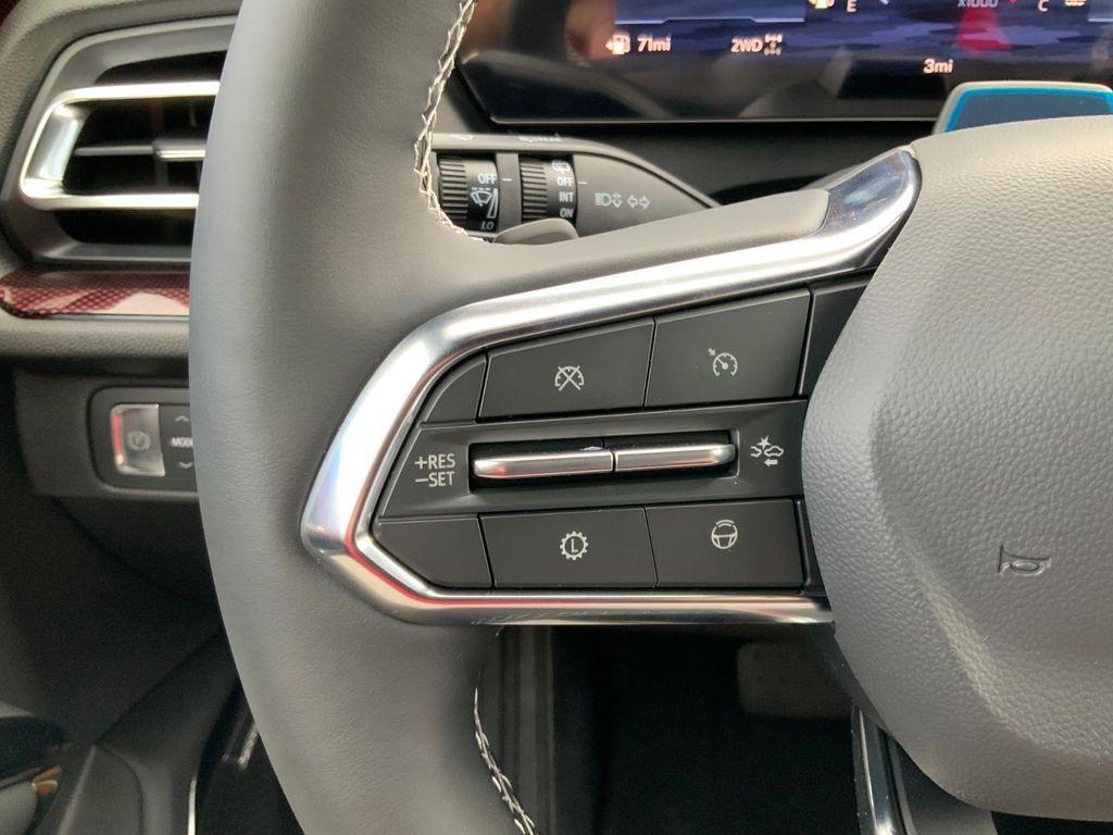 new 2026 Chevrolet Traverse car, priced at $55,955