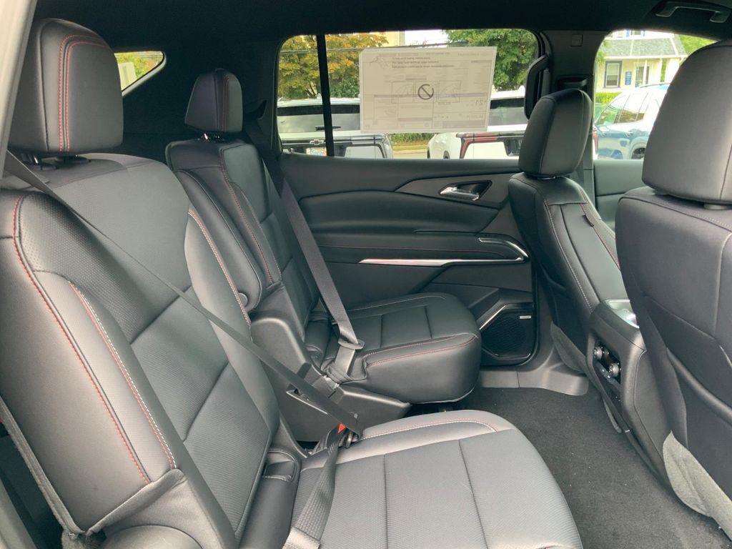 new 2026 Chevrolet Traverse car, priced at $55,955