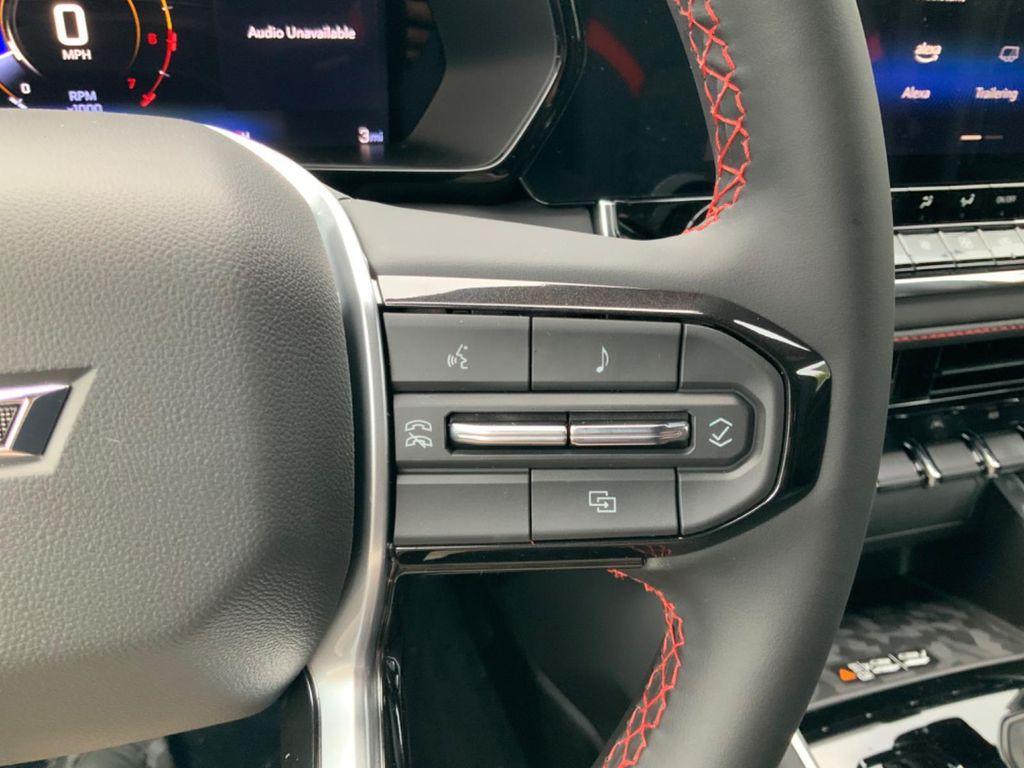 new 2024 Chevrolet Colorado car, priced at $40,985