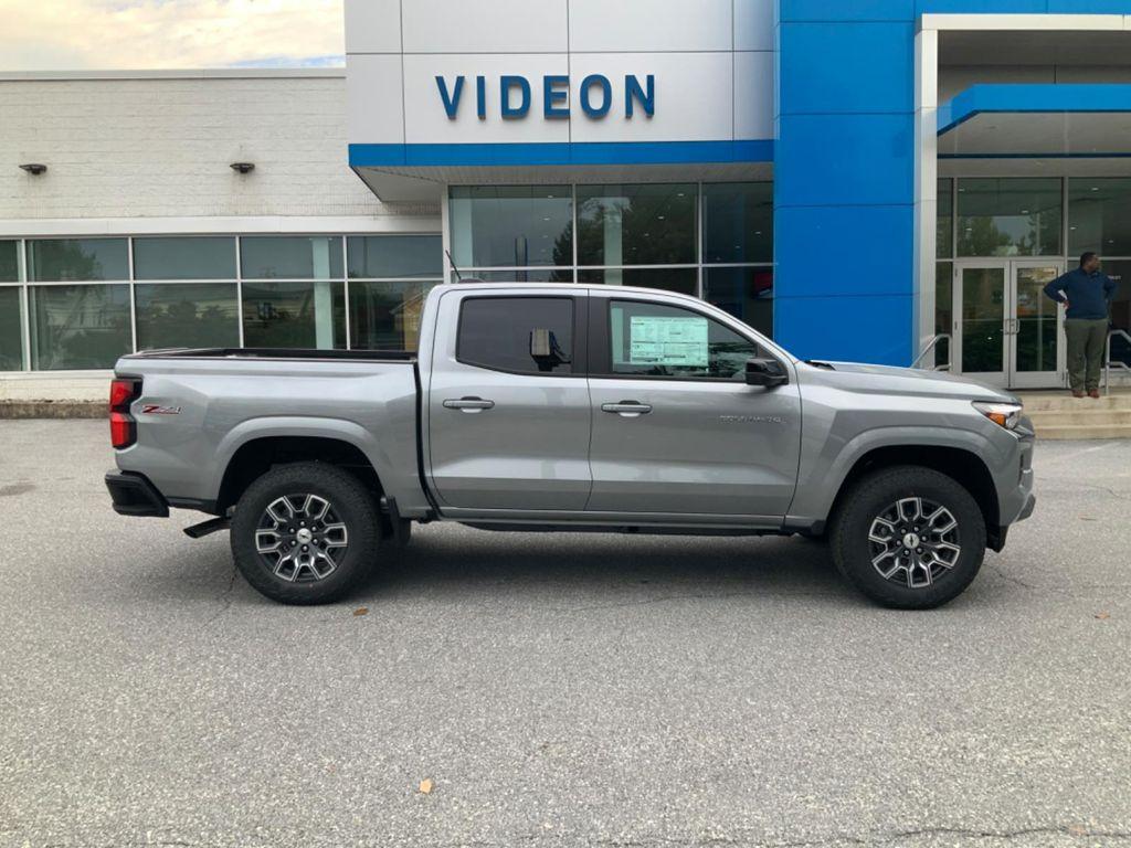 new 2024 Chevrolet Colorado car, priced at $40,985
