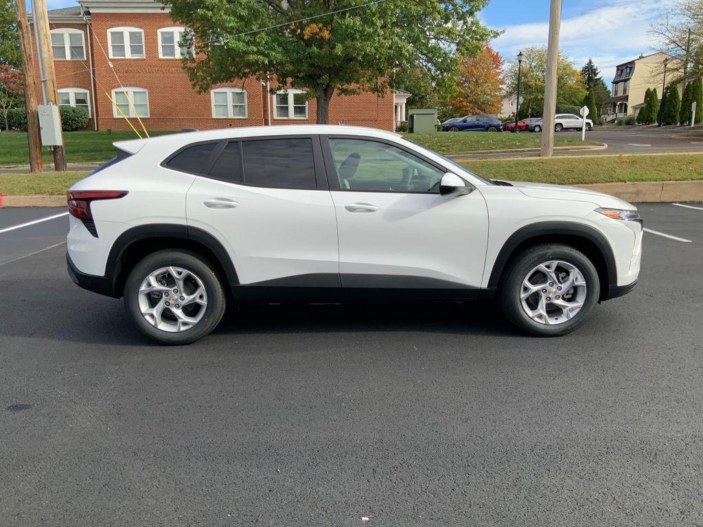 new 2026 Chevrolet Trax car, priced at $24,058