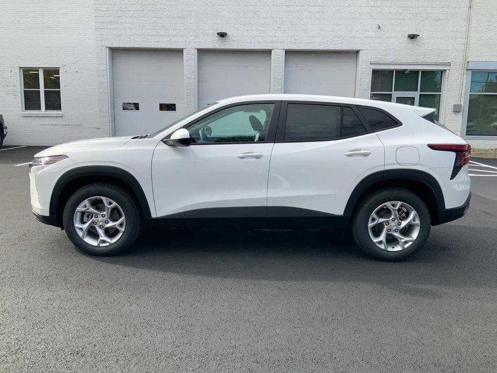 new 2026 Chevrolet Trax car, priced at $24,058