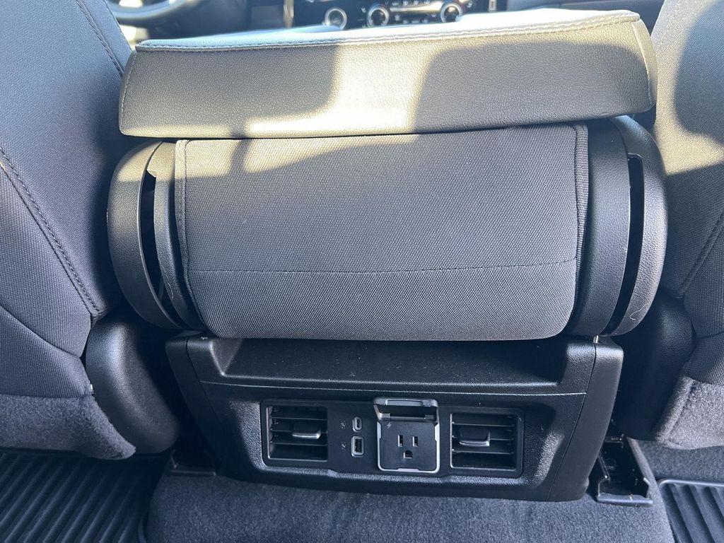 used 2024 Chevrolet Silverado 1500 car, priced at $40,695