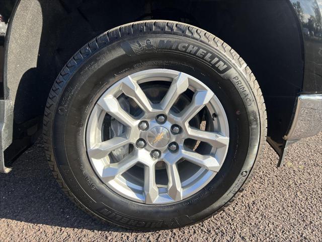 used 2024 Chevrolet Silverado 1500 car, priced at $43,995