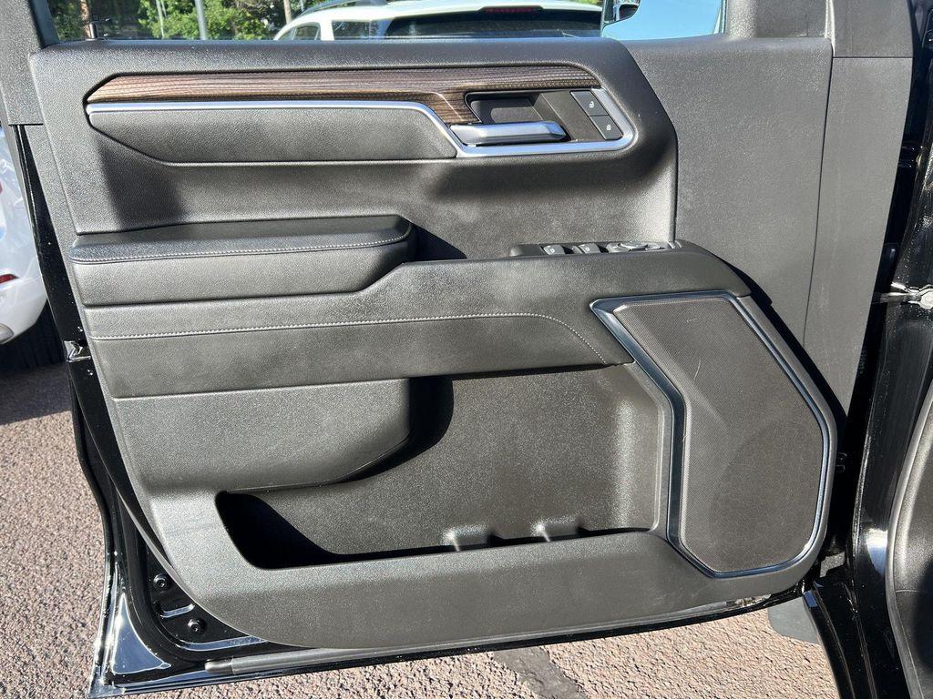 used 2024 Chevrolet Silverado 1500 car, priced at $40,695