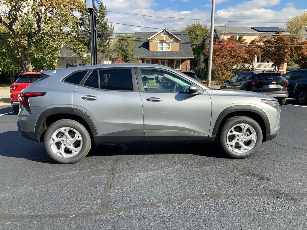 new 2026 Chevrolet Trax car, priced at $24,058