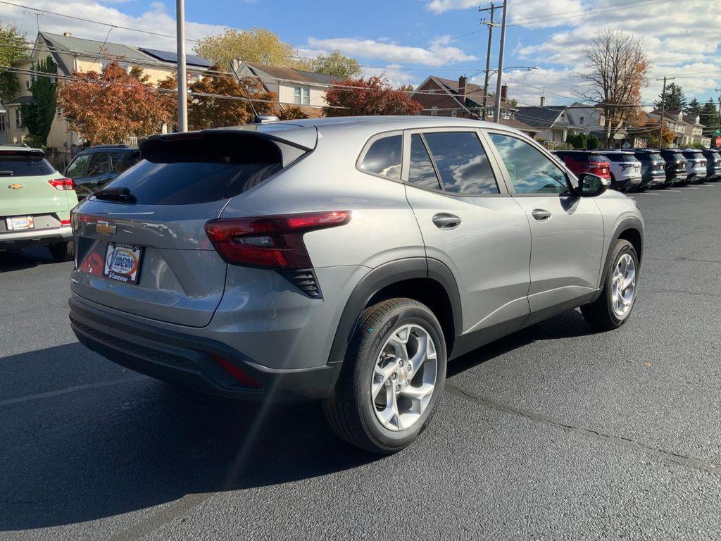 new 2026 Chevrolet Trax car, priced at $24,058