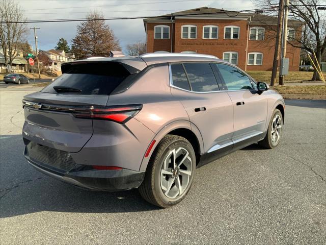 new 2025 Chevrolet Equinox car, priced at $43,295