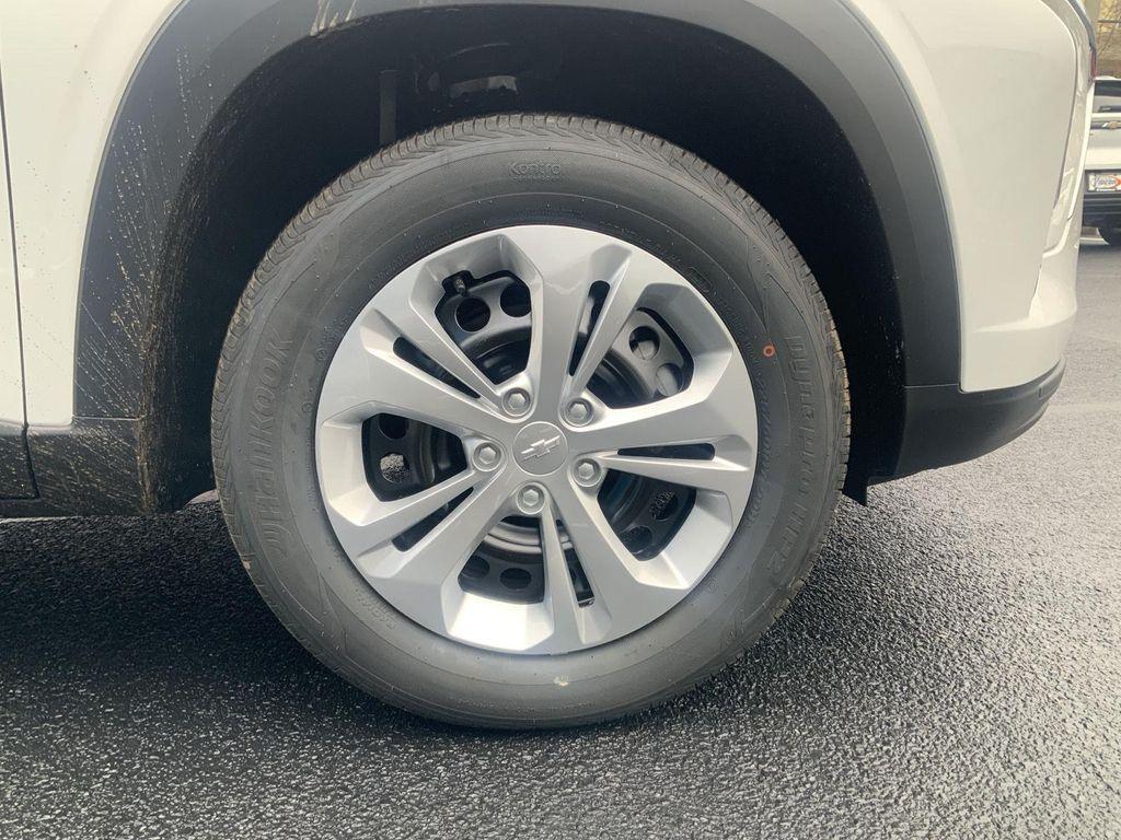 new 2026 Chevrolet Trax car, priced at $23,127