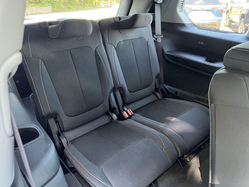used 2022 Jeep Grand Cherokee L car, priced at $31,995