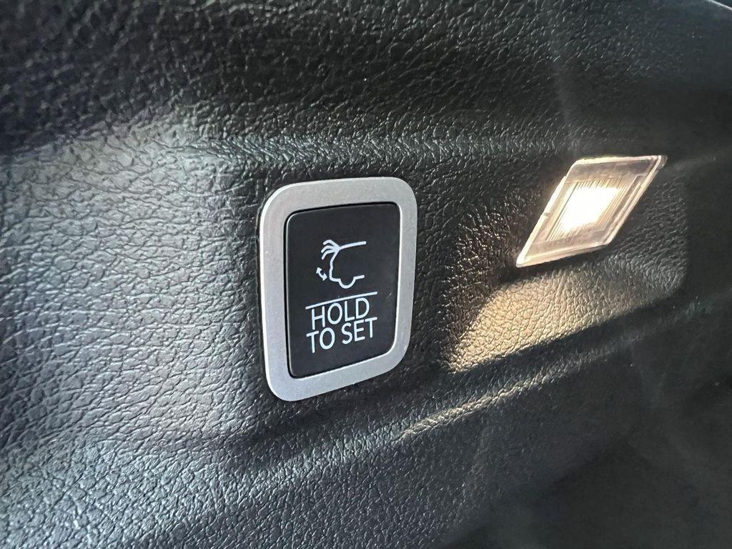 used 2022 Jeep Grand Cherokee L car, priced at $31,995