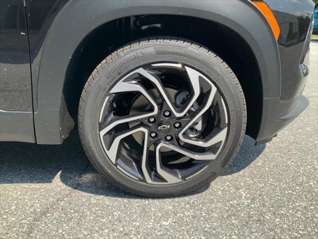 new 2025 Chevrolet TrailBlazer car, priced at $28,140