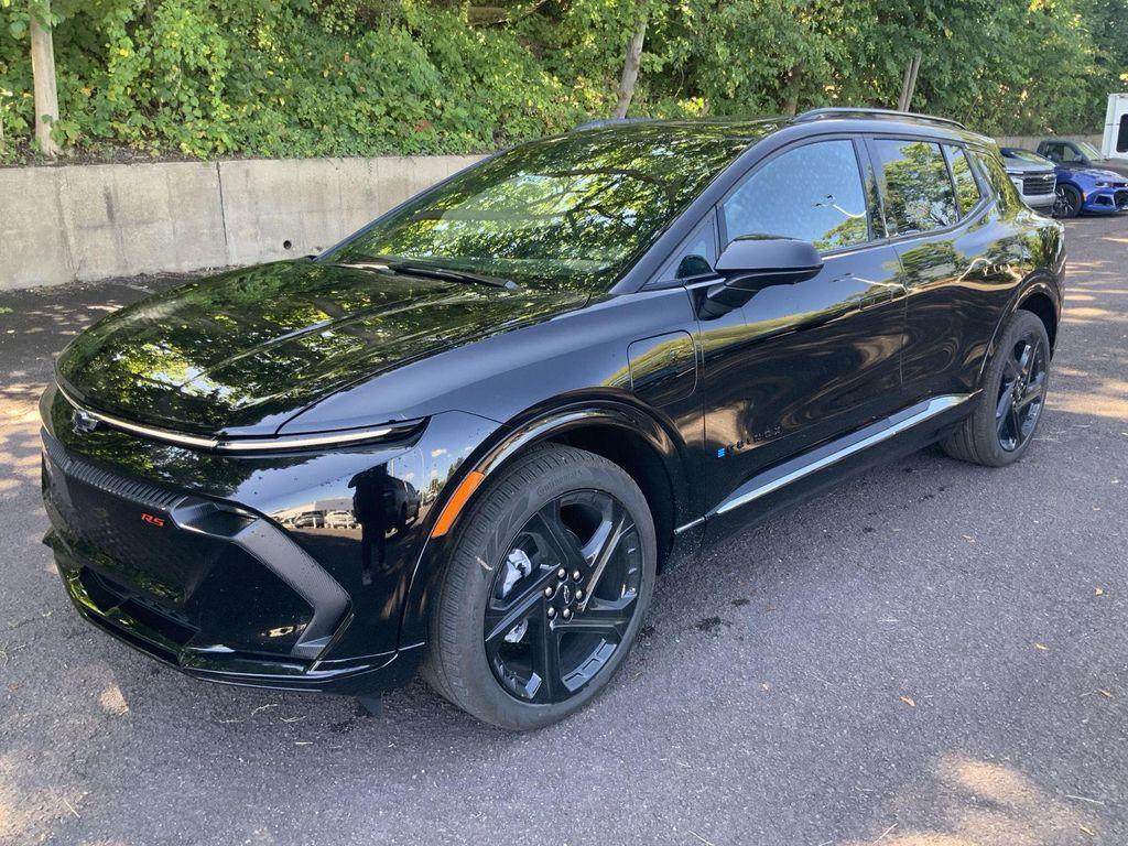 new 2025 Chevrolet Equinox EV car, priced at $45,640