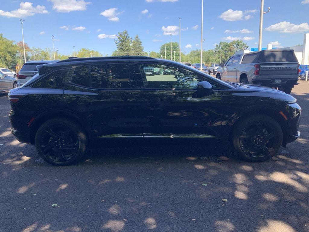 new 2025 Chevrolet Equinox EV car, priced at $45,640