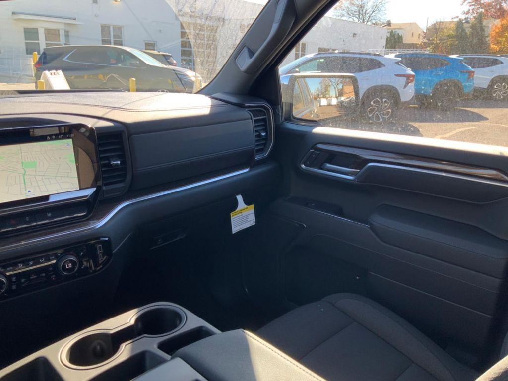 new 2025 Chevrolet Silverado 1500 car, priced at $39,845