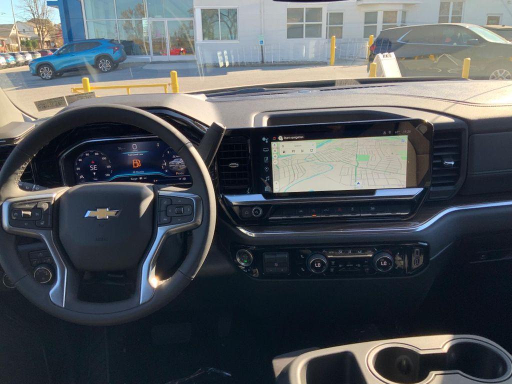 new 2025 Chevrolet Silverado 1500 car, priced at $39,845