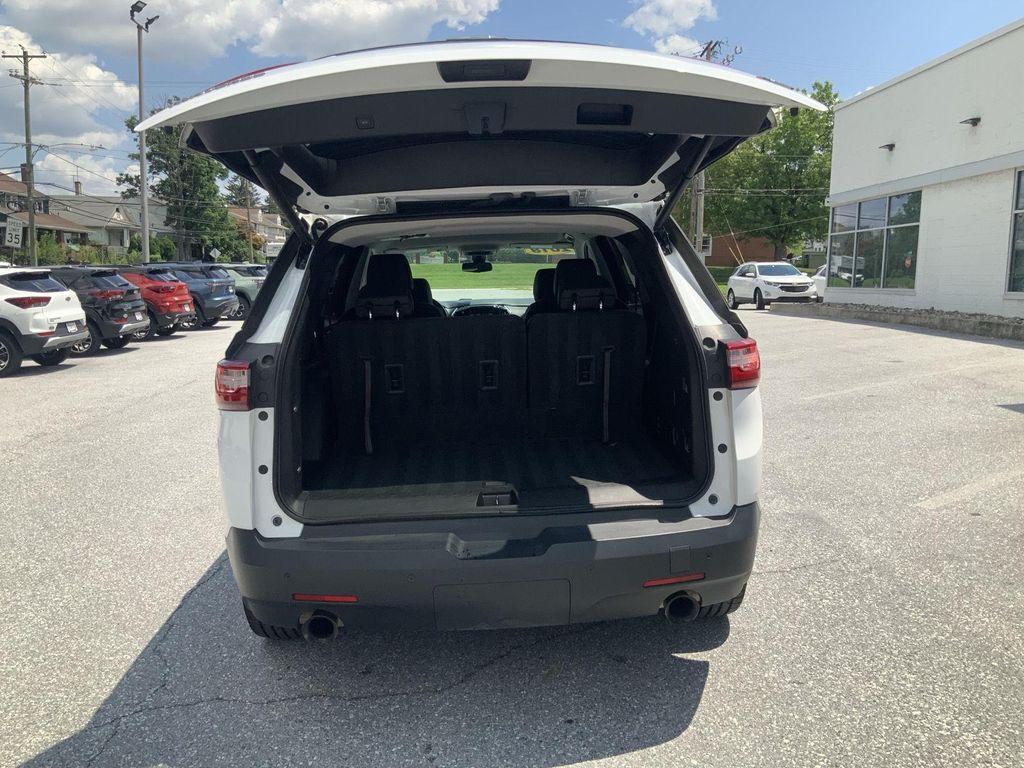 used 2019 Chevrolet Traverse car, priced at $19,245