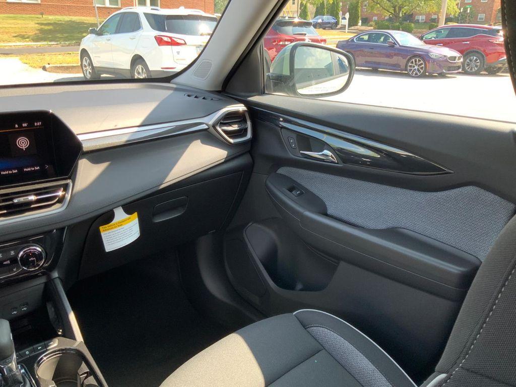 new 2026 Chevrolet TrailBlazer car, priced at $30,411