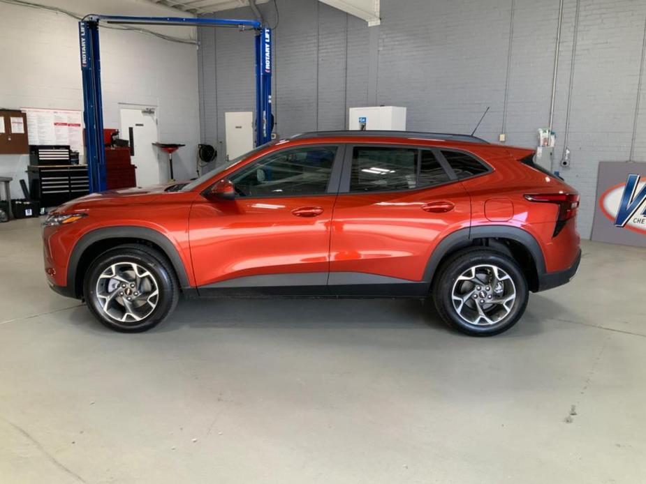 new 2024 Chevrolet Trax car, priced at $25,375