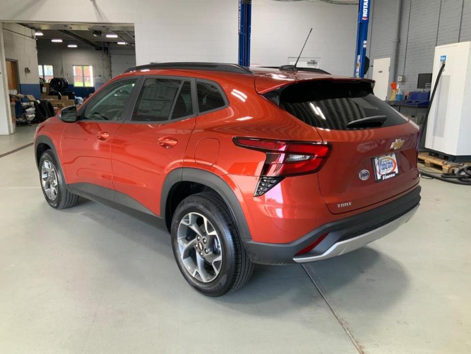 new 2024 Chevrolet Trax car, priced at $25,375