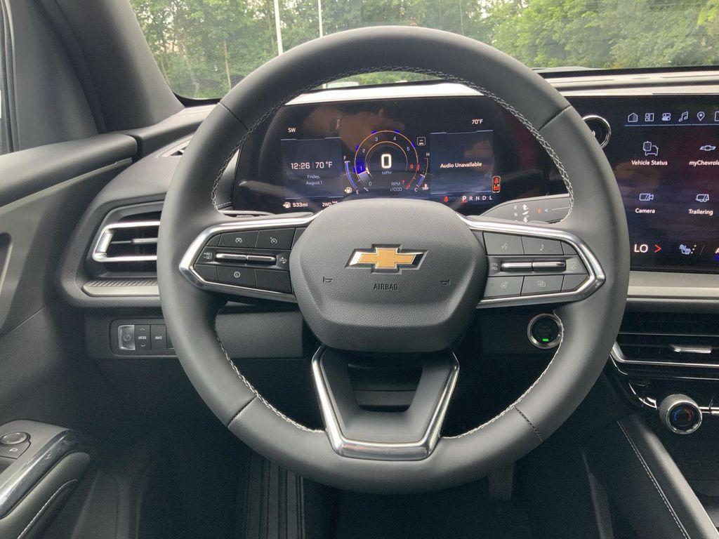 new 2026 Chevrolet Traverse car, priced at $46,170