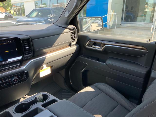 new 2025 Chevrolet Silverado 1500 car, priced at $50,555