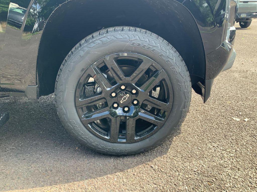 new 2025 Chevrolet Colorado car, priced at $45,860