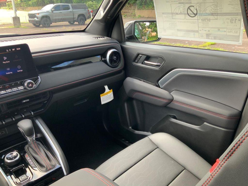 new 2025 Chevrolet Colorado car, priced at $45,860