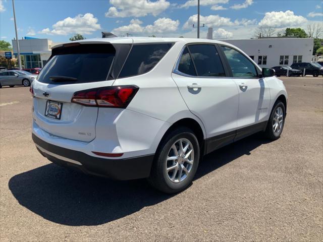 new 2024 Chevrolet Equinox car, priced at $33,005