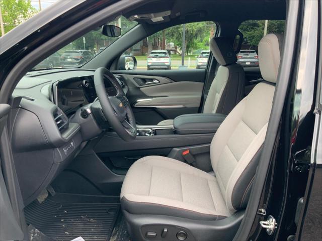 new 2025 Chevrolet Traverse car, priced at $44,384