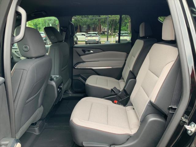 new 2025 Chevrolet Traverse car, priced at $44,384